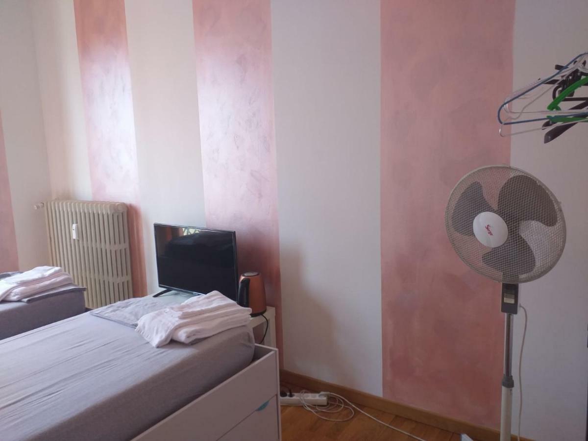 Idea Bed & Breakfast Bergamo Oda fotoğraf